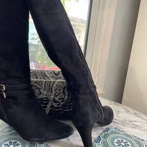 Bandolino Black Winter Boots for Rainy Days